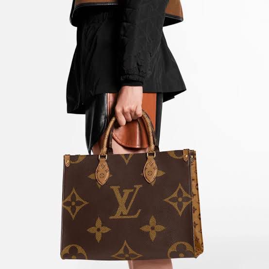 LV-OnTheGo Monogram