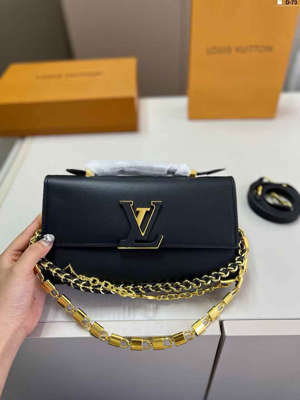Louis Vuitton | Wallet On Chain Capucines